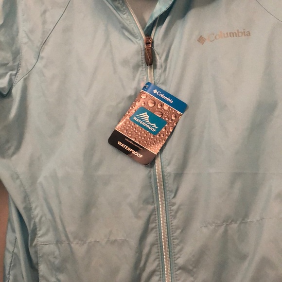 Columbia waterproof hooded jacket, size small - Picture 5 of 5